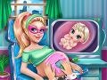 Oyunu Super Barbie Pregnant Check-Up