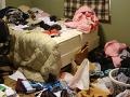 Oyunu Messy House Room Escape