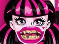 Monster High, diş oyunlarını tedavi eder 